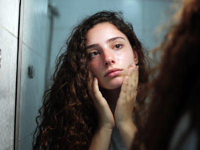 הפרעות אכילה ונשים צעירות