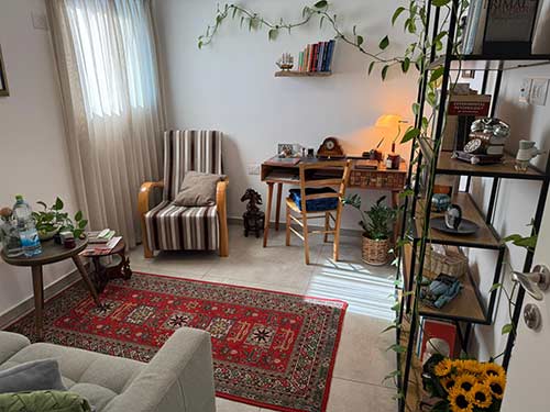 הקליניקה של מרט אדניאייב