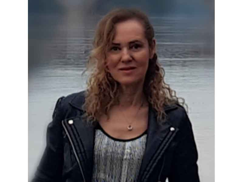 Ayala Giivaty - Jungian analist Ayala Giivaty - Jungian analist