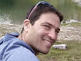 יואב לרון-מטפלים מומלצים במיניות וזהות מינית  בחיפה