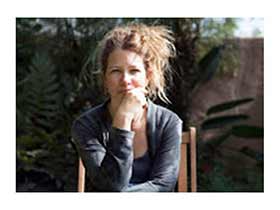 תמי גולן-טיפול במשחק בנס ציונה