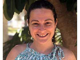 ואנסה ציוויאק-טיפול במתבגרים בעכו