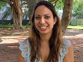 איילה עזר גולדנברג-טיפול בלקויות למידה