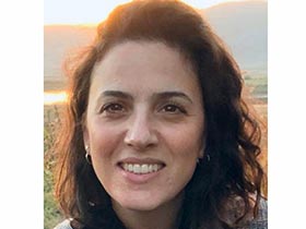 מיכל מאירי עזרא-טיפול במשחק ביקנעם