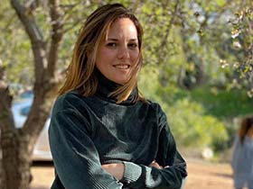 ליאת שיק-טיפול במשחק בנס ציונה