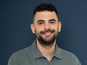 יונתן עופרי-