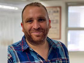 אוריה קליינמן-פסיכותרפיסט, עו''ס קליני m.s.w -מטפלים בפוסט טראומה באזור השפלה