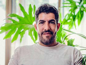 איתי סבח-מטפל באמצעות אומנויות - ביבליותרפיה, מדריך הורים מוסמך - מטפלים מומלצים  בנס ציונה