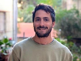 אלון הדר-פסיכולוג בהתמחות קלינית - קבוצות טיפוליות בתל אביב