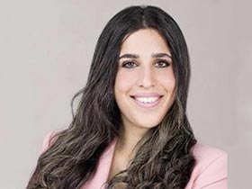 אריאלה חורב-מטפלת באמנות, פסיכותרפיסטית-מטפלים באומנות בגבעתיים