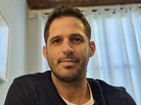 גל ירום-עו''ס (MSW) פסיכותרפיסט-מטפלים בחרדות ברמת גן