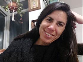 גלי מורג-פסיכותרפיסטית ומטפלת בפסיכודרמה - טיפול במתבגרים  ירושלים