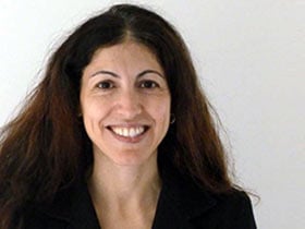 דר גילת פלג-ד''ר פסיכולוגית תעסוקתית ומטפלת משפחתית - מטפלים בהתמודדות עם משברי חיים ב