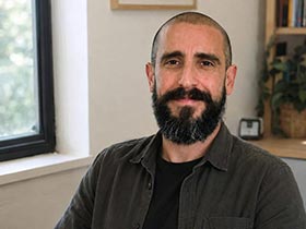דר נועם גייצמן-מומחה בפסיכיאטריה של הילד והמתבגר, מומחה בפסיכיאטריה של המבוגר-מטפלים בחרדות בראשון לציון
