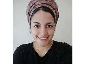 הילה מונדני-פסיכותרפיסטית ומטפלת באמנות-מטפלים בחרדות בעמק חפר