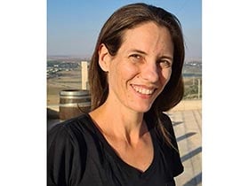 זהר פורת-עובדת סוציאלית MSW, מטפלת רגשית ומדריכת הורים - מטפלים בנושאי זהות מינית ב