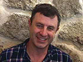 יגאל אזולאי-פסיכולוג קליני מומחה - מטפלים בהתמודדות עם משברי חיים  ירושלים
