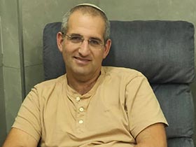 יוסי שטינמץ-עו''ס קליני ופסיכותרפיסט-מטפלים בנושאי בריאות הנפש בבית שאן ועמק המעיינות
