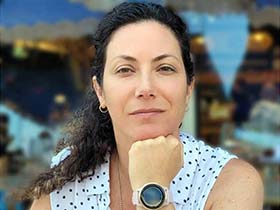 יעל צחור פיכמן-עוס, מטפלת זוגית ומשפחתית-טיפול משפחתי ברעננה - מטפל משפחתי ברעננה - מטפלת משפחתית ברעננה