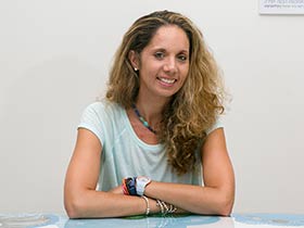כנרת דביר-מטפלת באומנות - מטפלים מומלצים  בבנימינה/ זכרון יעקב