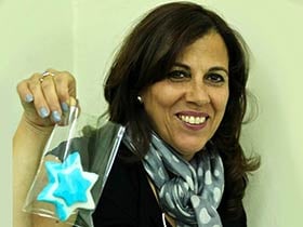 ליאור סיון-פסיכותרפיסטית ביצירה ובהבעה M.A.  - מטפלים בבעיות שינה בבקעת אונו
