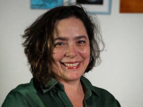 לימור הרצמן-מטפלת CBT יועצת חינוכית-מטפלים לקהילה הגאה בבנימינה וזכרון יעקב