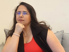 לירון טל מרק-עובדת סוציאלית קלינית M.S.W - קבוצות טיפוליות ברחובות