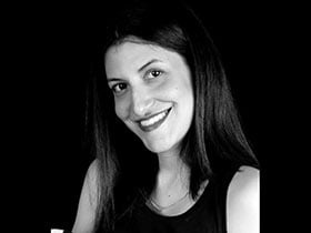 מוניקה גונסלבס-עובדת סוציאלית קלינית - טיפול בהבעה ויצירה  צפון תל אביב