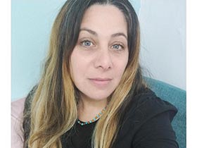 מיכל ברזני כהן-מטפלת רגשית פסיכותרפיסטית-טיפול במתבגרים ונוער בבית שמש