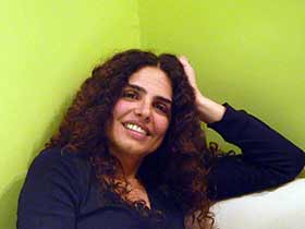 מיכל גלב-מטפלת בהבעה ויצירה ופסיכותרפיה - מטפלים באומנות בחיפה