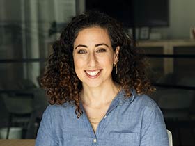 מעיין גופן לוי-פסיכולוגית חינוכית ותעסוקתית - ארגונית מומחית-טיפול פסיכולוגי באזור הדרום - פסיכולוג בדרום - פסיכולוגית בדרום