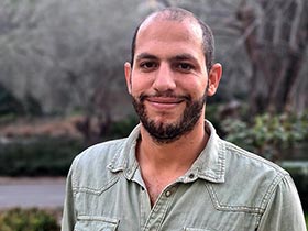 נבו בוכניק-פסיכולוג קליני מומחה-מטפלים בפוסט טראומה במטה יהודה