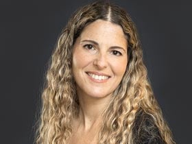 נדיה רוזנקוביץ'-פסיכולוגית קלינית מומחית, מדריכה - מטפלים בנושאי בריאות הנפש ב