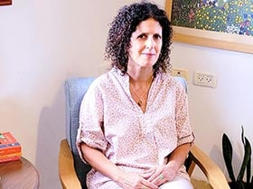נועה משהיד שיניוק-עובדת סוציאלית-טיפול בהבעה ויצירה באזור הדרום