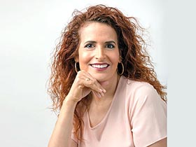 סיגל אגרי - שביט-פסיכותרפיסטית עובדת סוציאלית קלינית  - מטפלים בנושאי בריאות הנפש ב