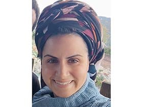 ספיר בן דיין-עובדת סוציאלית, מתמחה בטיפול זוגי ומשפחתי-מטפלים בחרדות בעמק חפר