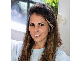 עדי רוזן-פסיכולוגית קלינית מומחית-מטפלים באתגרי זוגיות ומשפחה בבקעת אונו