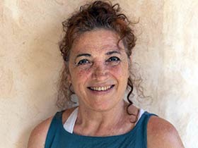עמית אבני-פסיכותרפיסטית,  cbt, מטפלת באומנות מינדפולנס ו nlp.  מדריכת הורים וטיפול דיאדי.-הדרכת הורים בחיפה