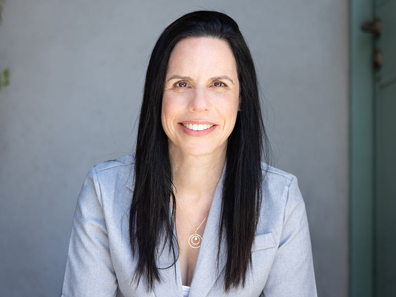 ענבל חזקיה - פסיכולוגית קלינית, מדריכה