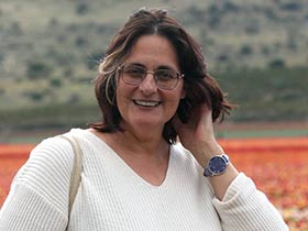 עפרה מילר-פסיכותרפיסטית, עובדת סוציאלית MSW-מטפלים בפוסט טראומה בכרמיאל