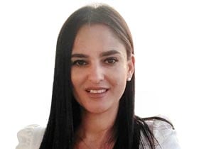 קרן קרוב-עובדת סוציאלית (MSW), תואר שני בתחום טיפול בטראומה. פסיכותרפיסטית קוגניטיבית התנהגותית - מטפלים מומלצים  בחיפה