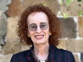 רבקה שפט-פסיכולוגית קלינית ורפואית מומחית-מטפלים בחרדות באזור המרכז