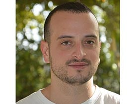 רום הס-פסיכולוג בהתמחות רפואית - מטפלים לגיל השלישי בתל אביב