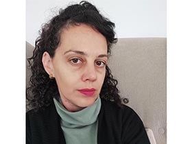 רתם קציר-עובדת סוציאלית, קרימינולוגית קלינית, פסיכותרפיסטית - מטפלים בהתמכרויות בחדרה