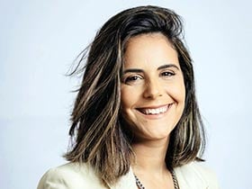 שחר פיק-פסיכולוגית קלינית מתמחה, מטפלת זוגית ומשפחתית - טיפול זוגי ב - מטפל זוגי - מטפלת זוגית ב