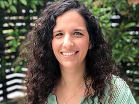שירה אהרוני ברששת-עובדת סוציאלית Msw - מטפלים מומלצים  ביקנעם