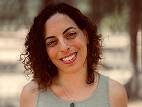 שירי בן שחר-תרפיסטית באמנות -הדרכת הורים בחיפה