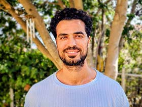 שלומי אזנקוט-עובד סוציאלי קליני (MSW) ופסיכותרפיסט-מטפלי EMDR בעכו
