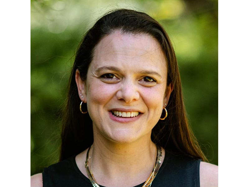 שלי דקל - פסיכולוגית קלינית מדריכה