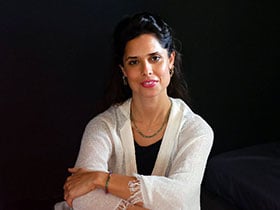 שני גלעדי-עובדת סוציאלית קלינית פסיכותרפיסטית-מטפלים בחרדות בעמק חפר